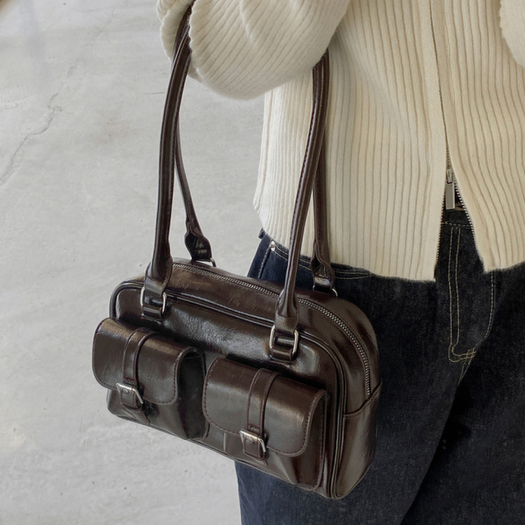 ツーポケットレザーショルダーバッグバッグ BROWN