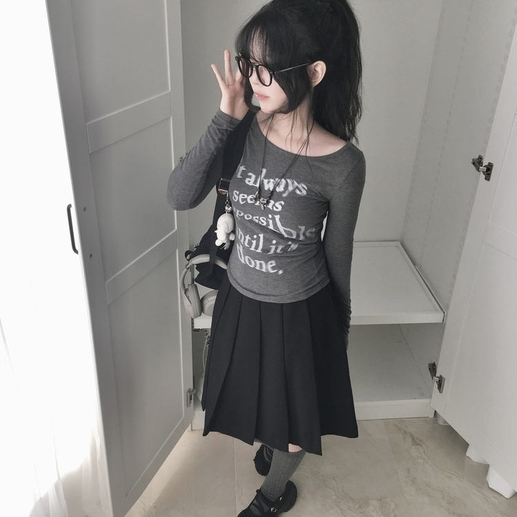 バンディングミディプリーツスカート