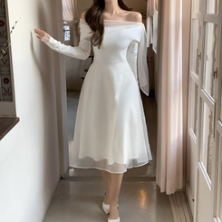 オフショルダーシフォンロングフレアワンピース IVORY