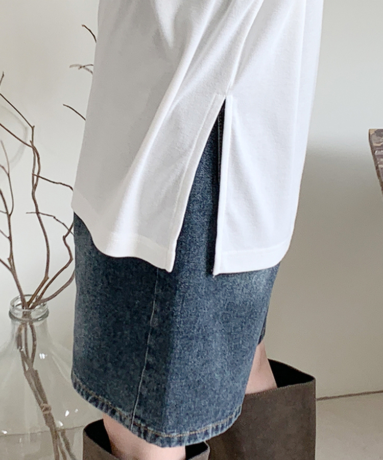 長袖Tシャツ ボートネックルーズスリットTシャツ IVORY