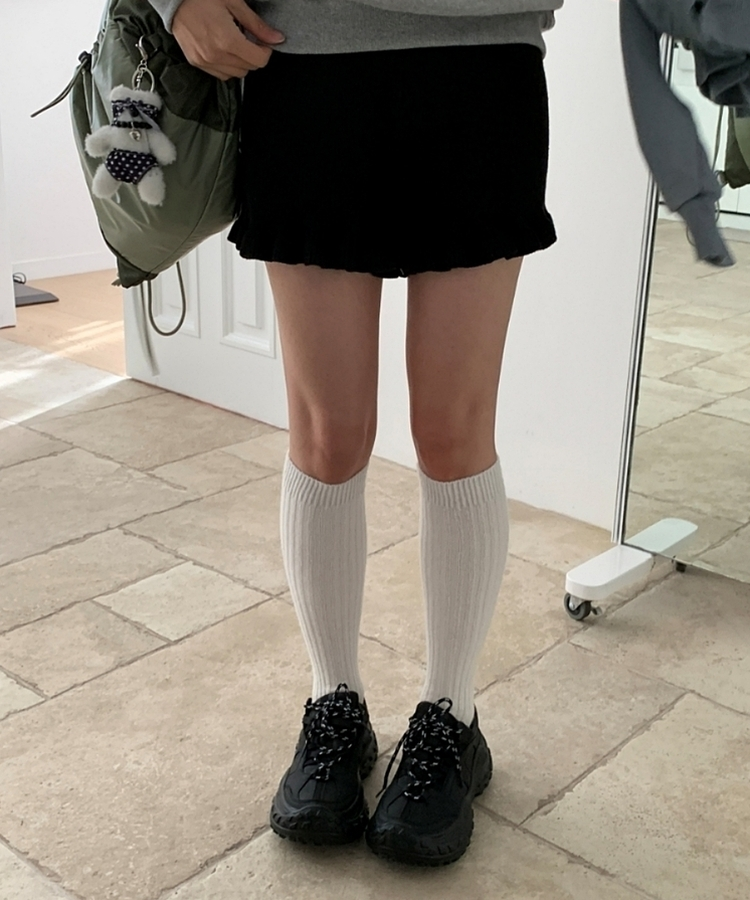 フリルラッフルレースニッショートパンツ BLACK