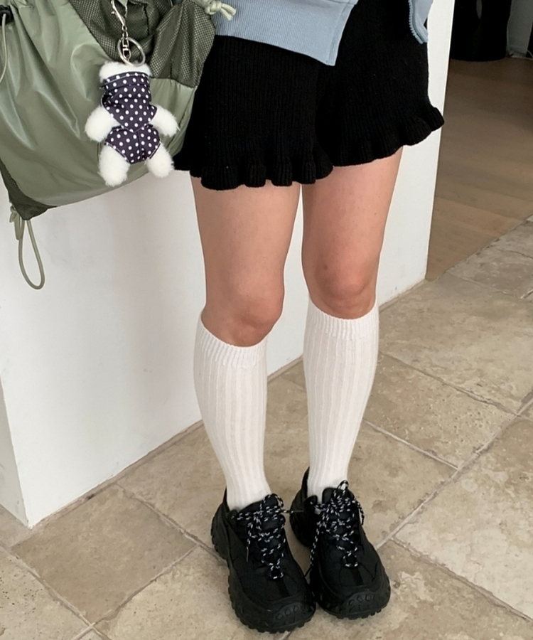 フリルラッフルレースニッショートパンツ BLACK