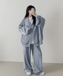 【SET】ーバーフィットジップアップ トレーニングパンツ SKY BLUE