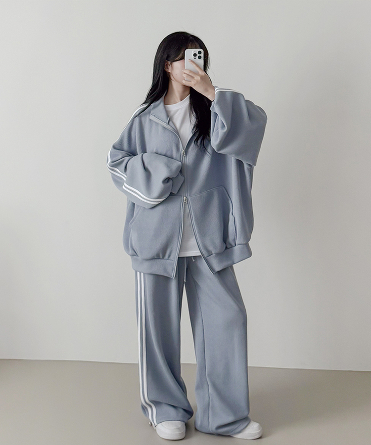 【SET】ーバーフィットジップアップ トレーニングパンツ SKY BLUE