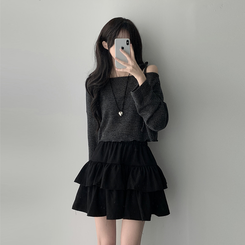 ツーピース 【SET着用可能】リボンオフショルダーニット ティアードスカート CHARCOAL-TOP