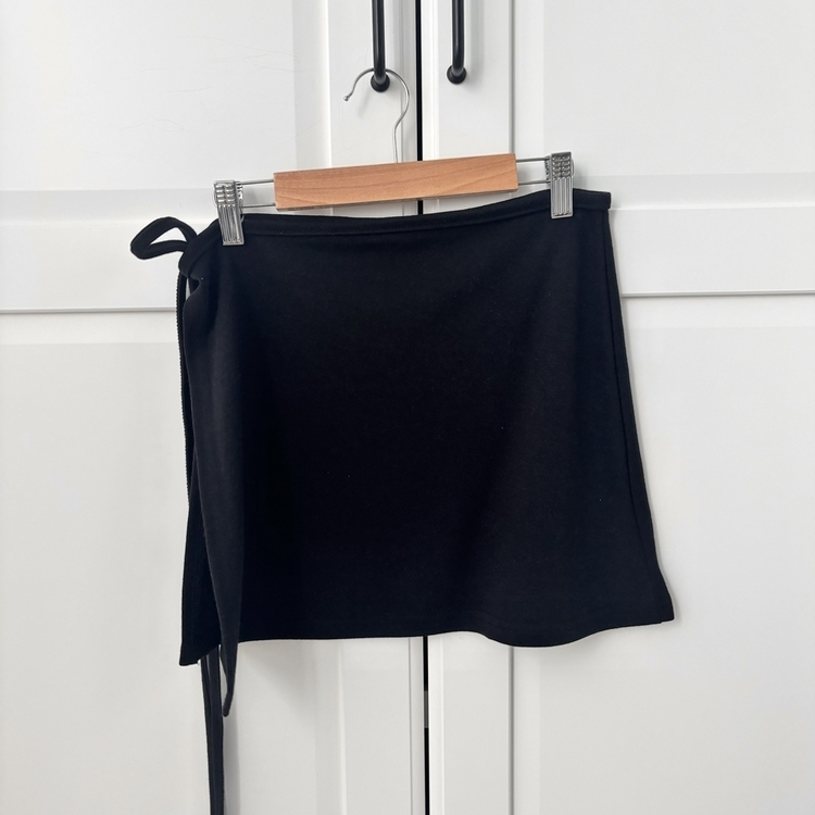 레이어드 리본 랩 미니 스커트 치마