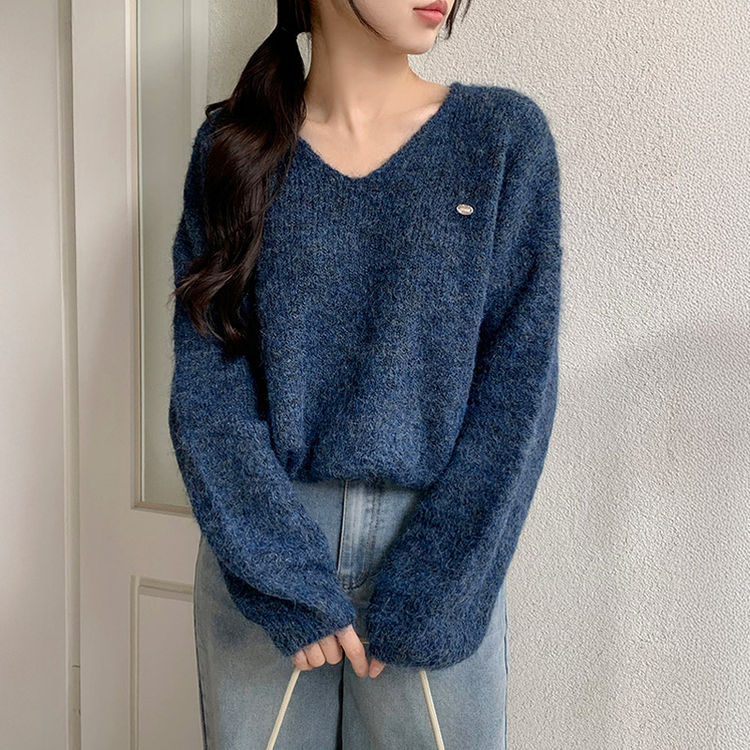 (華奢見え/ペンダントポイント) Ponia 杢調バルーンクロップVネックニット NAVY
