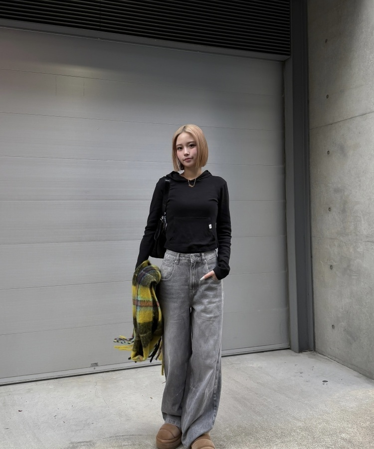 ポケットフード長袖Tシャツ BLACK