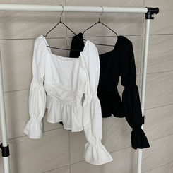 シースルーオフショルダーシャーリングブラウス