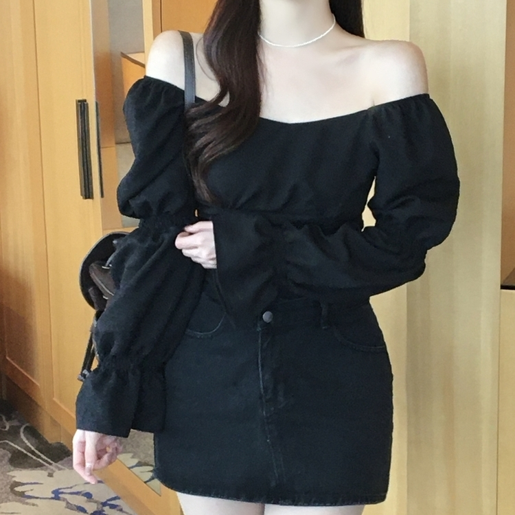 シースルーオフショルダーシャーリングブラウス BLACK