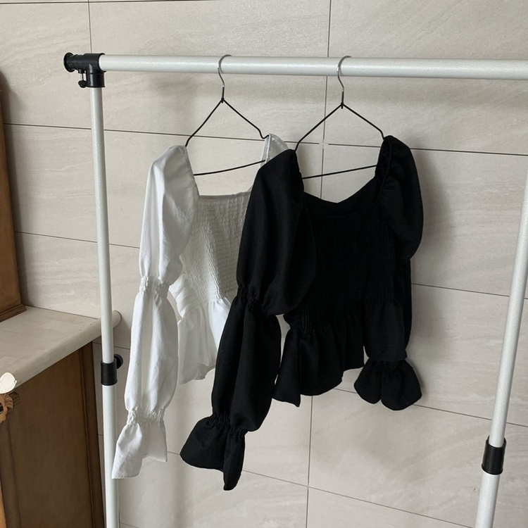 シースルーオフショルダーシャーリングブラウス