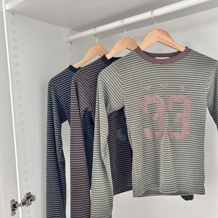 ストライプ長袖Tシャツ