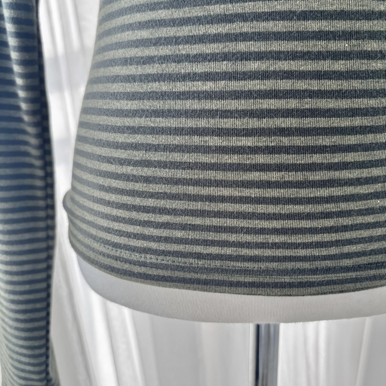 ストライプ長袖Tシャツ