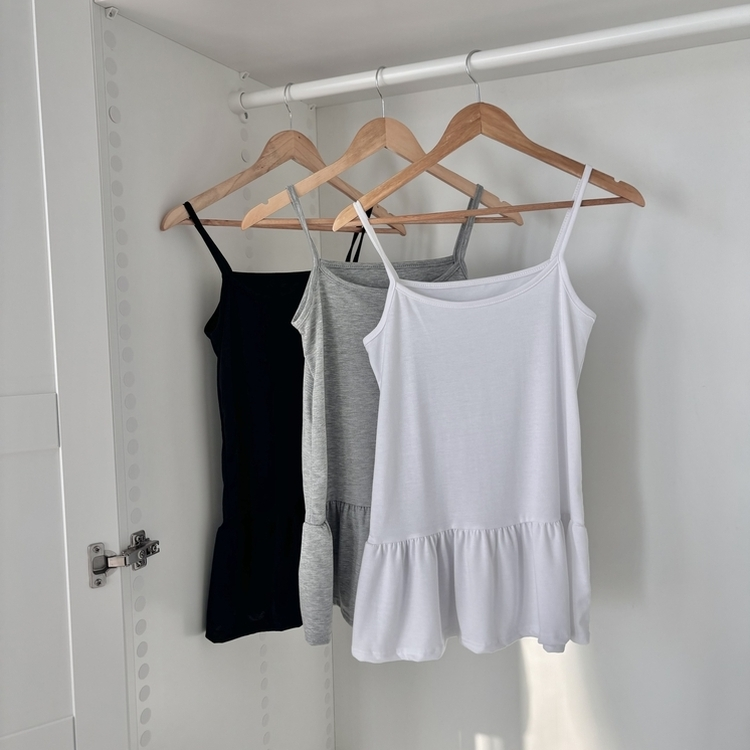 レイヤードフリルティアードインナーキャミソール