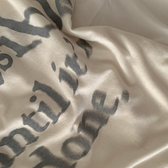 スリムレタリング長袖Tシャツ