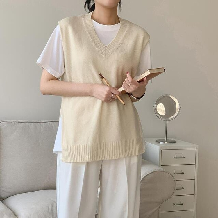 サイドスリットニットベスト CREAM