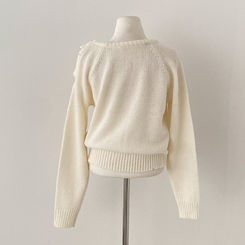 세인트 오프숄더 리본 레터링 니트