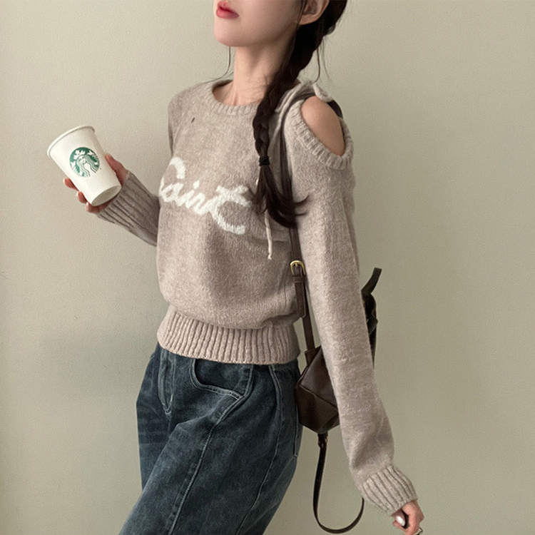 세인트 오프숄더 리본 레터링 니트 베이지