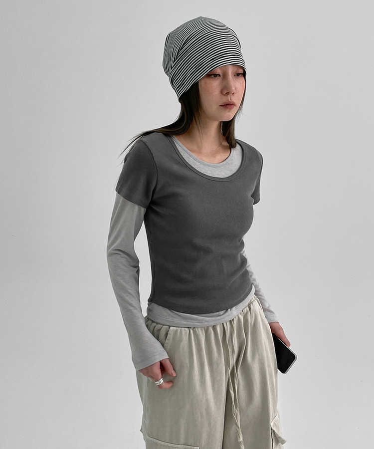 カインラウンドUネック半袖Tシャツ CHARCOAL