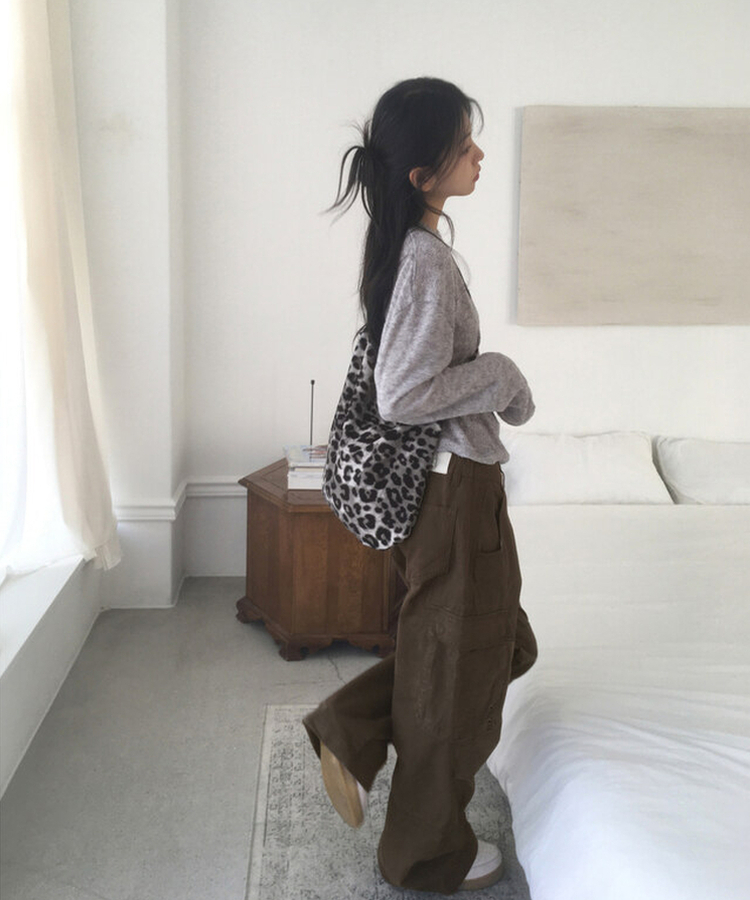レオパードクロスショルダーバッグバッグ GREY