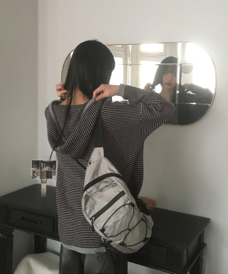 ストライプオーバーフィットフードニット STRIPE