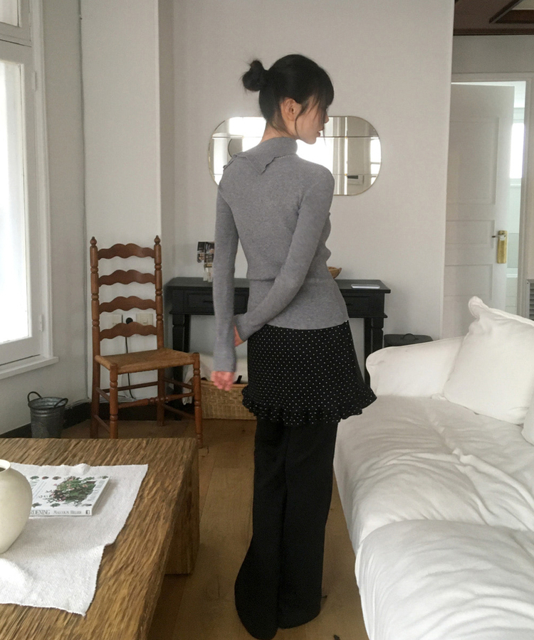 ドットフリルウールミニスカート