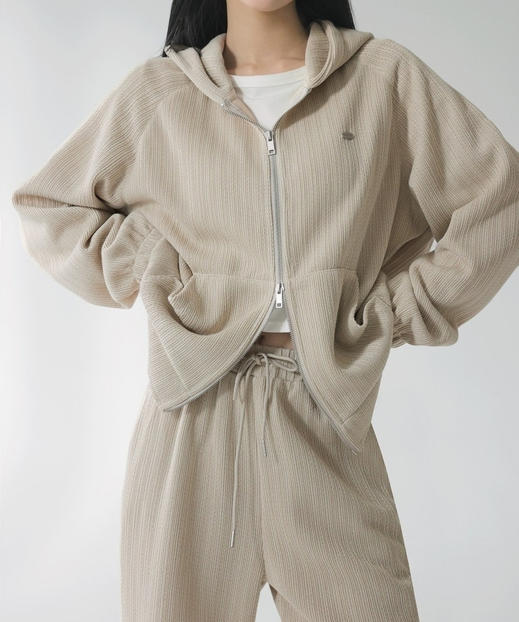【SET】ラグランフードジップアップ バンディングワイドパンツ BEIGE
