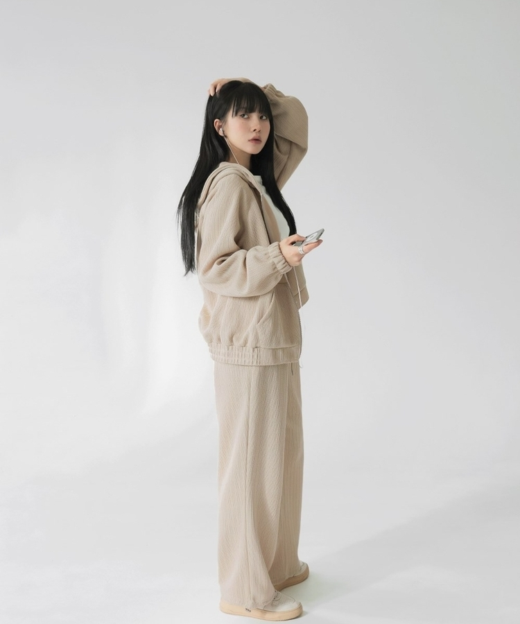 【SET】ラグランフードジップアップ バンディングワイドパンツ BEIGE