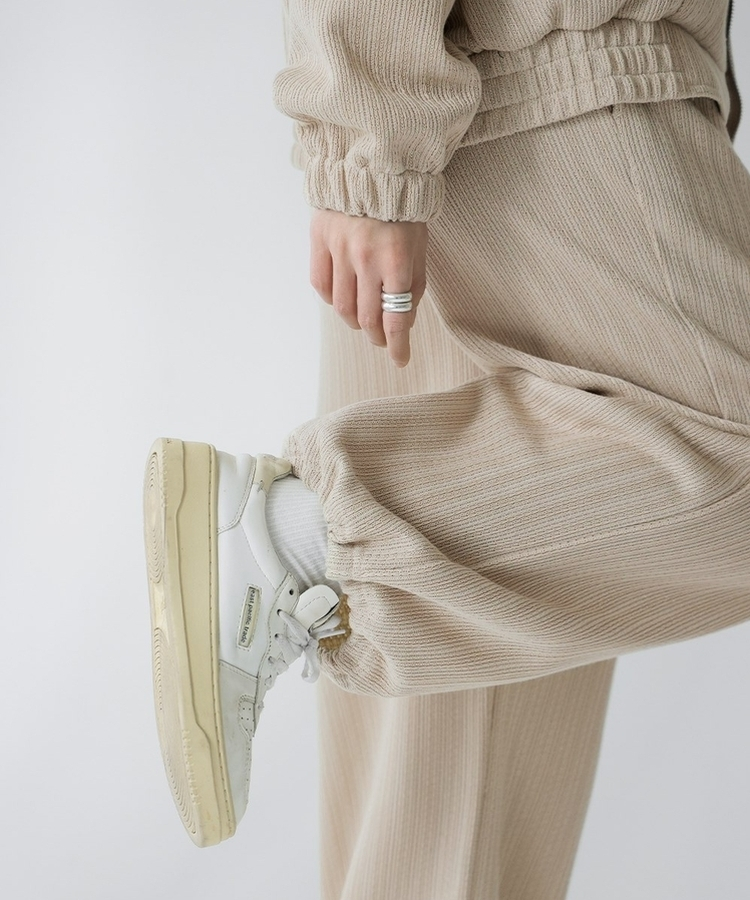 【SET】ラグランフードジップアップ バンディングワイドパンツ BEIGE