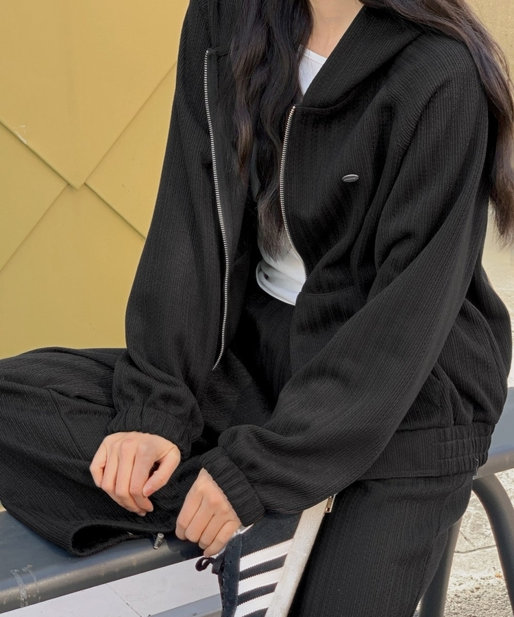 【SET】ラグランフードジップアップ バンディングワイドパンツ BLACK