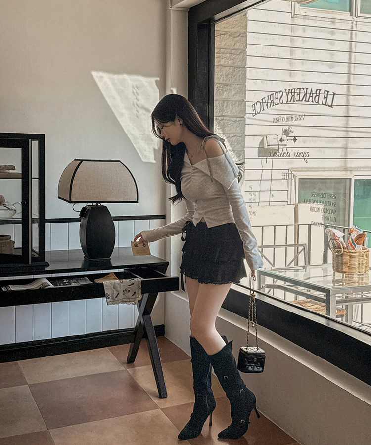 オフショルダースリットクロップ長袖Tシャツ GREY