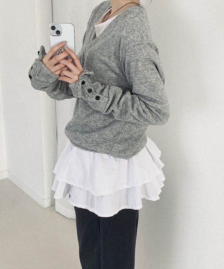 ウールボタンVネックニット GREY