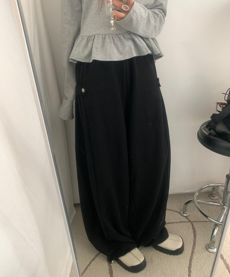 サイドピンタックトレーニングパンツ BLACK