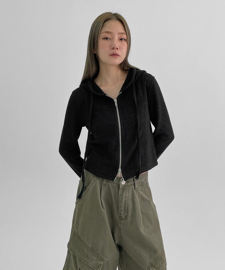 カットフードジップアップ BLACK