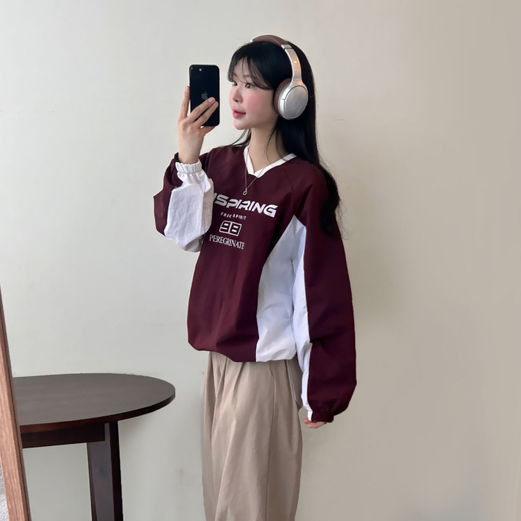 レタリングウィンドブレーカートレーナー RED