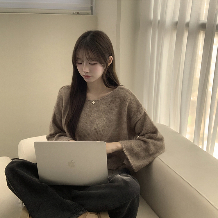 チュロスボートネックオーバーフィットシースルー春冬長袖オフショルダールーズフィットニットボクシーフィット上着(5color) BEIGE