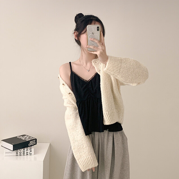 ドモモンラウンドネックニットセミクロップルーズフィットカーディガン IVORY