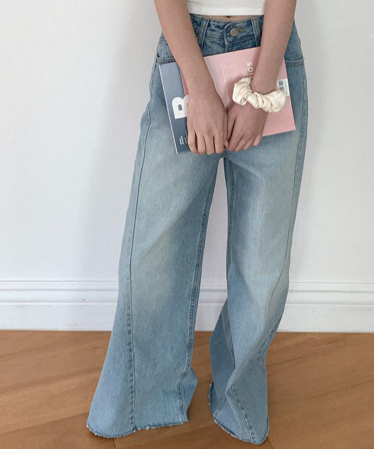 ワイドスリットデニムパンツ LIGHT DENIM