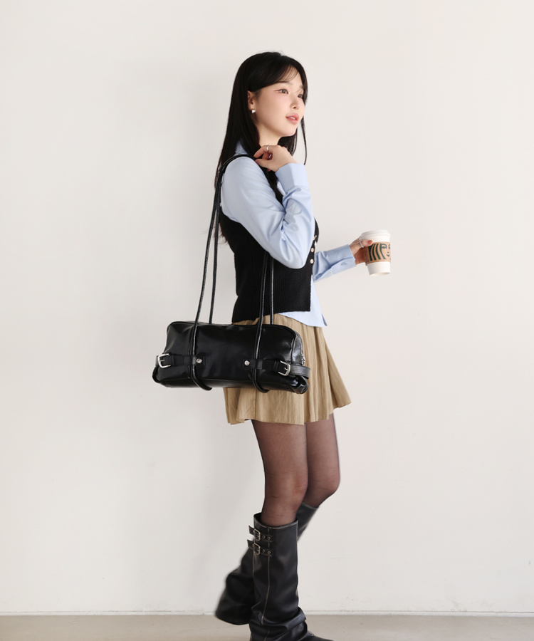 リスバートンビュスティエ BLACK