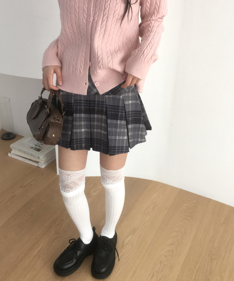 チェックプリーツスカート