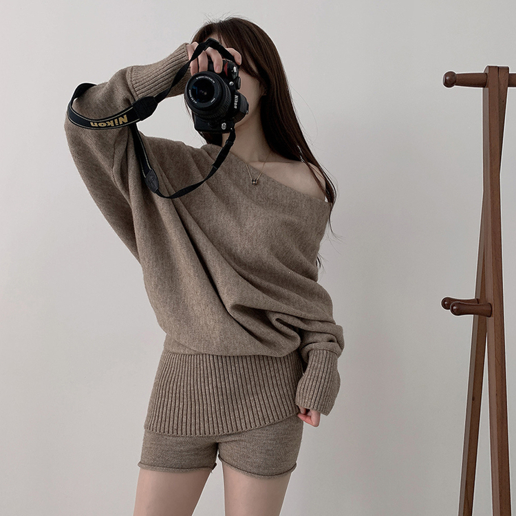 【SET】オフショルダーニット バンディングショートパンツ BEIGE