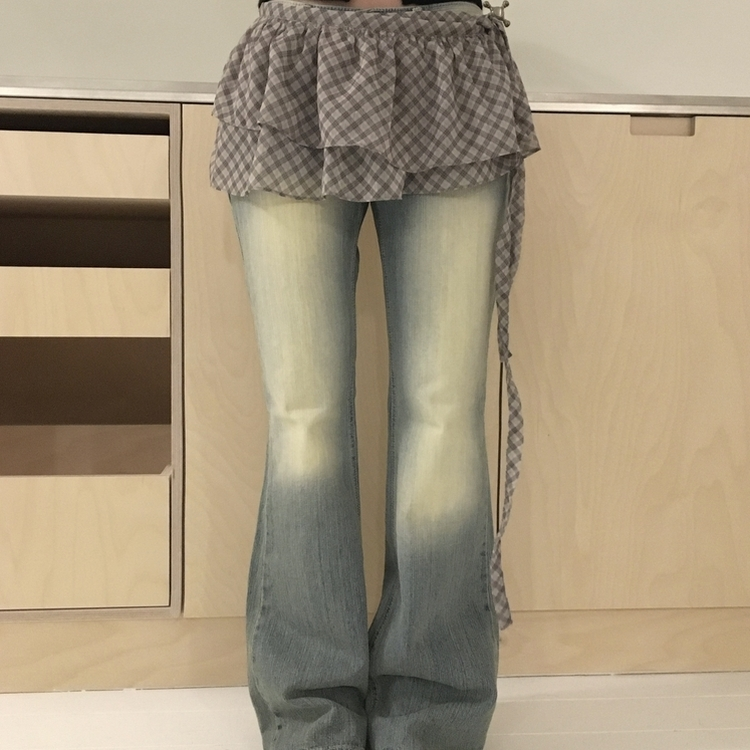 ローブーツカットパンツ LIGHT BLUE