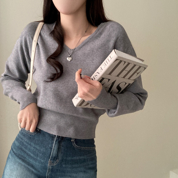 ベーシックVネックニット GREY