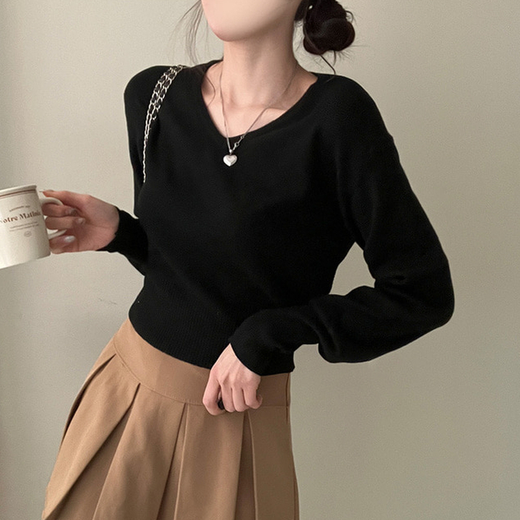 ベーシックVネックニット BLACK