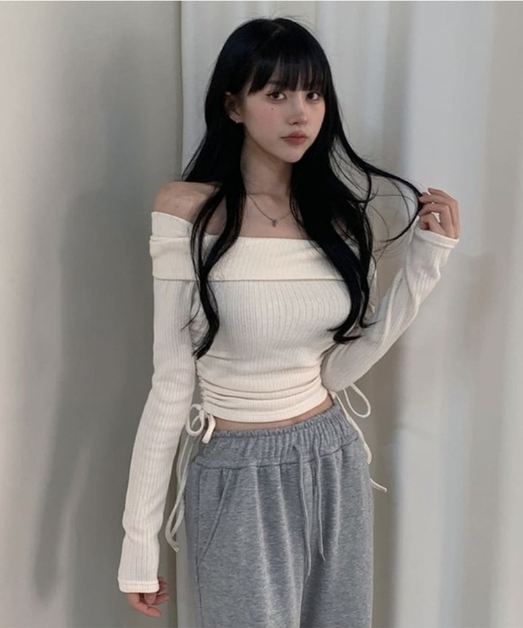 サイドストリングオフショルダーニット IVORY