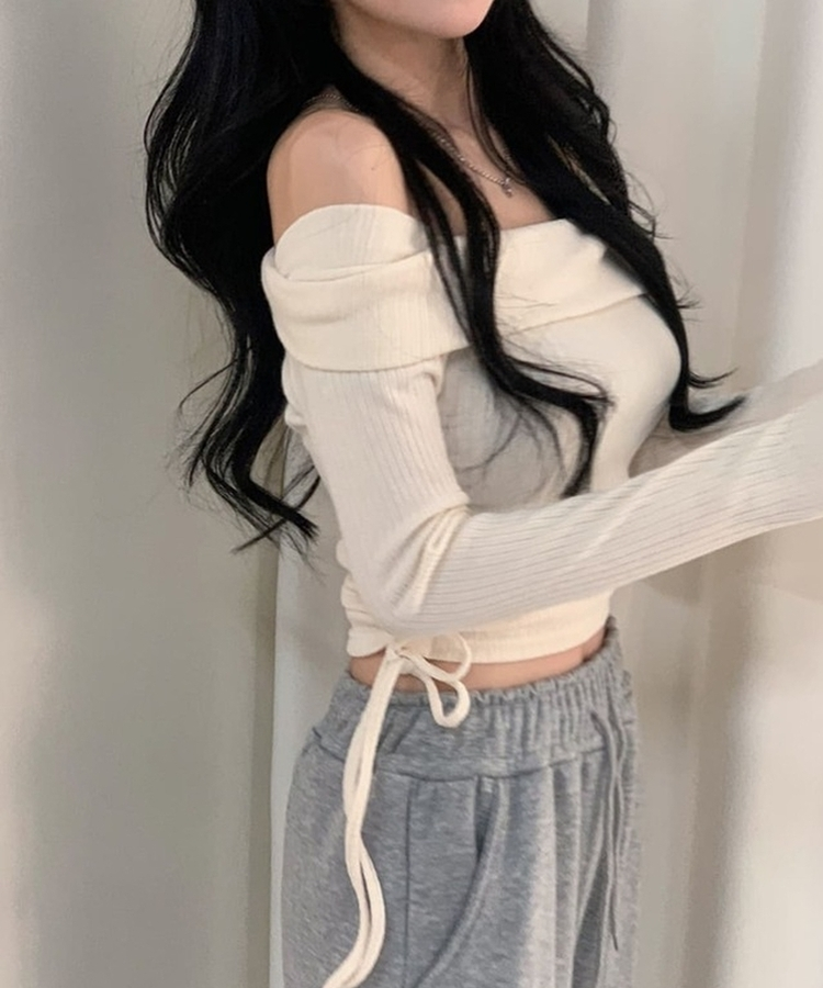 サイドストリングオフショルダーニット IVORY