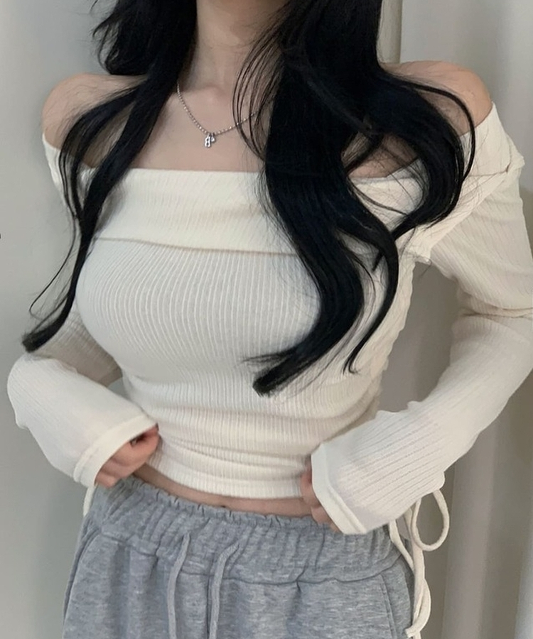 サイドストリングオフショルダーニット IVORY