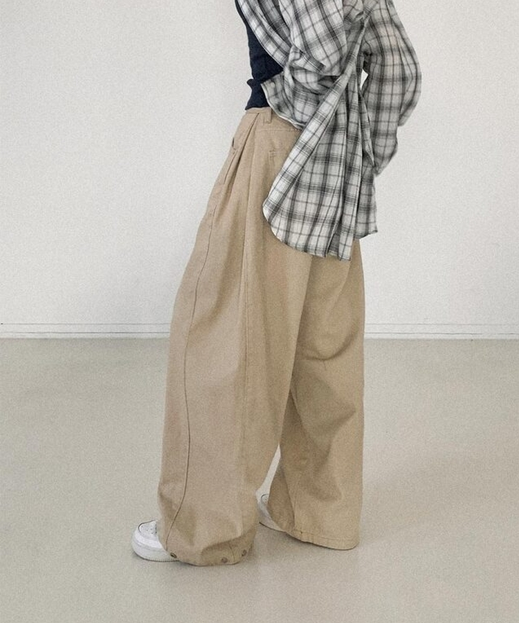 ピンタックバルーンコットンワイドパンツ BEIGE