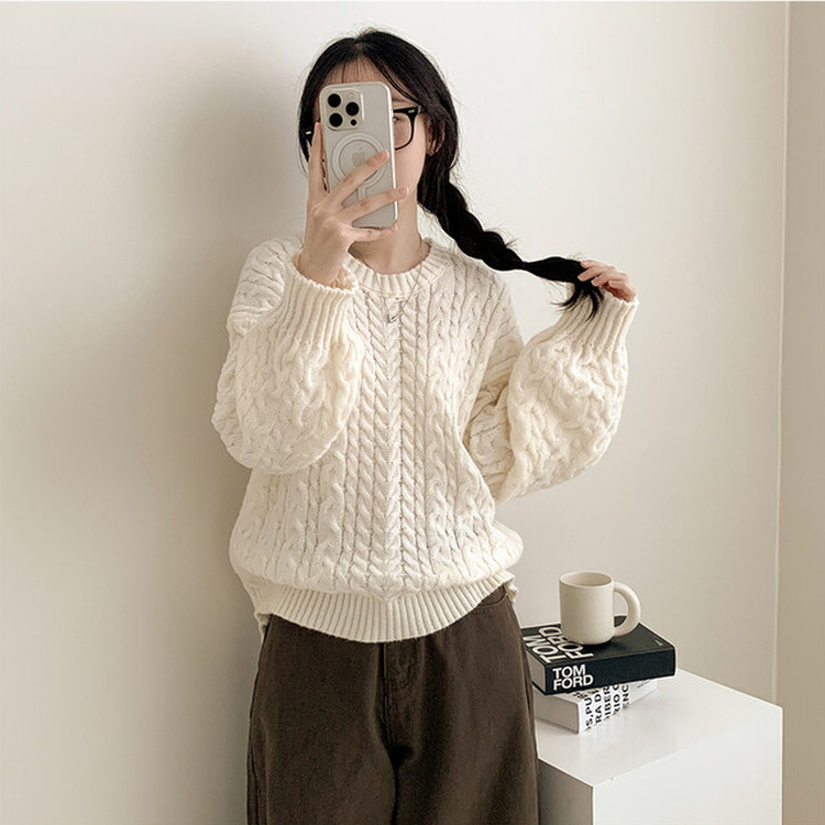 ラウンドケーブルルーズウールニット IVORY