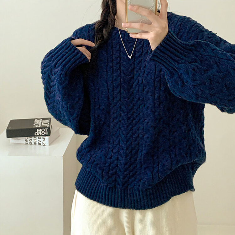 ラウンドケーブルルーズウールニット NAVY